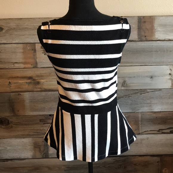 Anthro Postmark Antonia Striped Sleeveless Top - Picture 4 of 9